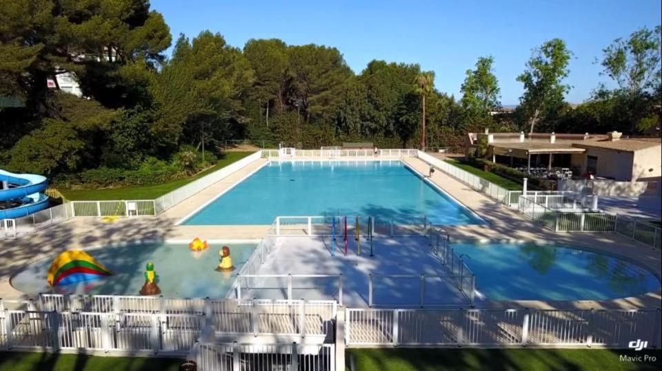 Domaine De La Coudouliere, T2 Climatise Terrasse Vue Mer Sans Vis A Vis Plage A 100M 식스포즈레스플라지스 외부 사진
